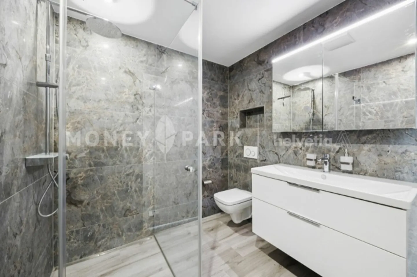 Appartamento duplex moderno di 4,5 stanze - soleggiato, tranquillo e adatto alle famiglie - Foto 8 di 14