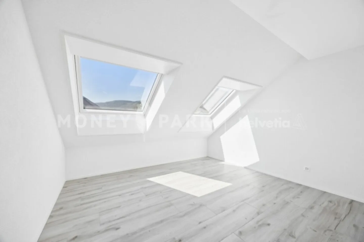 Appartamento duplex moderno di 4,5 stanze - soleggiato, tranquillo e adatto alle famiglie - Foto 10 di 14