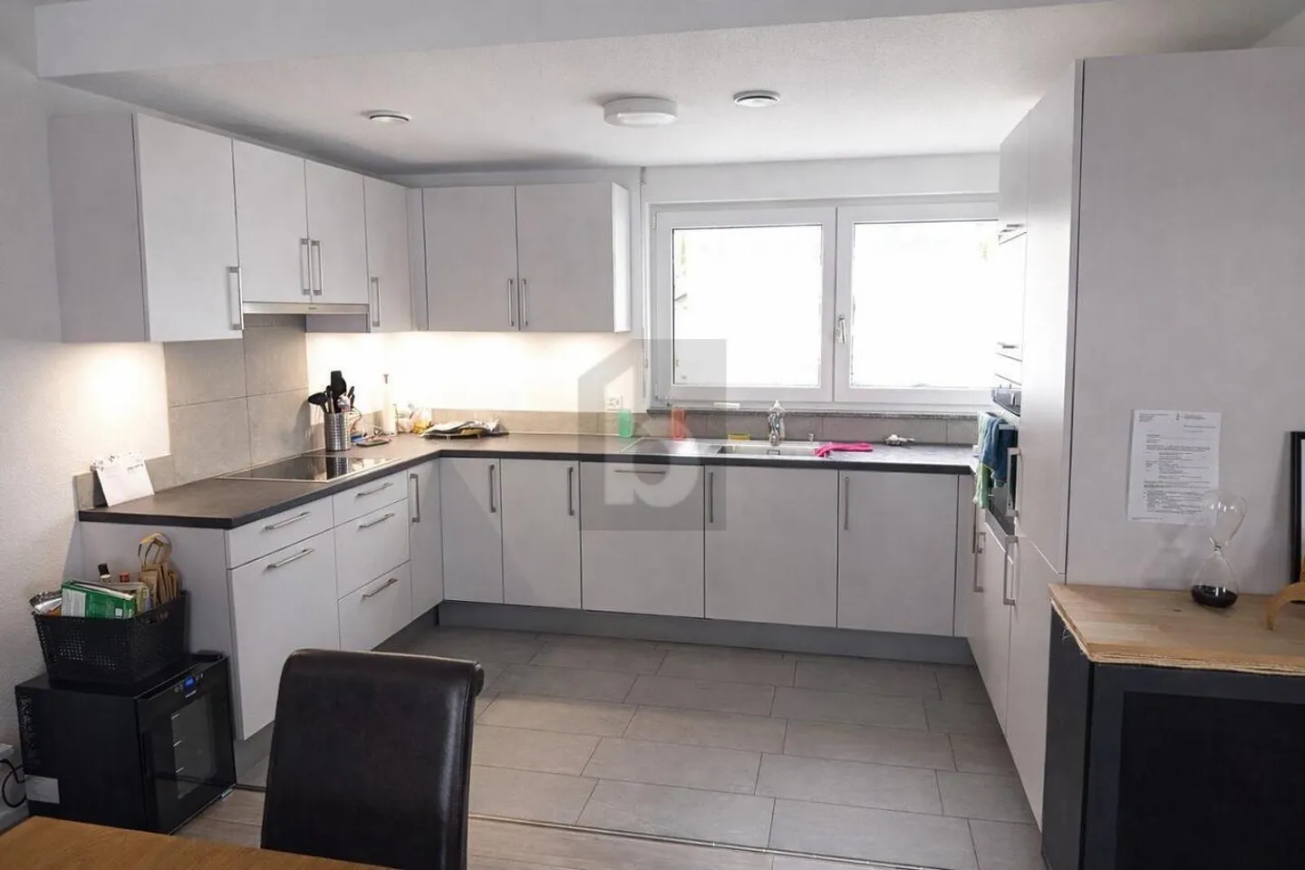 SPACIOUS, MODERN AND GREEN IN ST-PREX - Photo 4 of 6