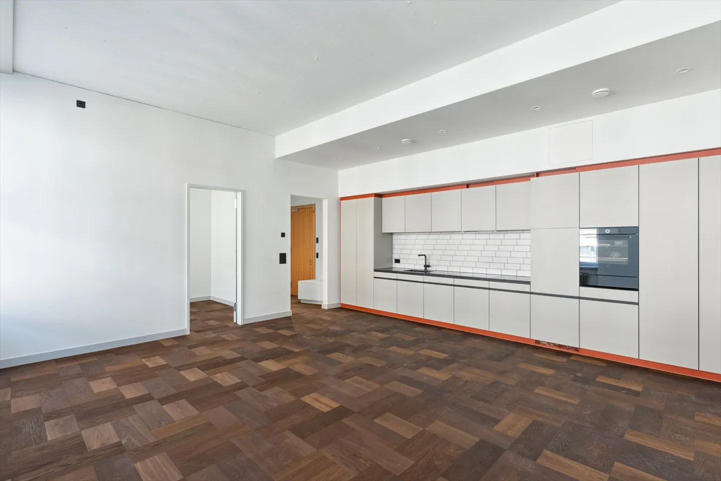 Première location - Vivre directement sur la Reuss et près du château d'eau ! - Photo 2 sur 10