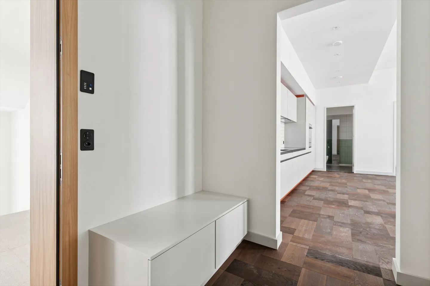 Première location - Vivre directement sur la Reuss et près du château d'eau ! - Photo 8 sur 10