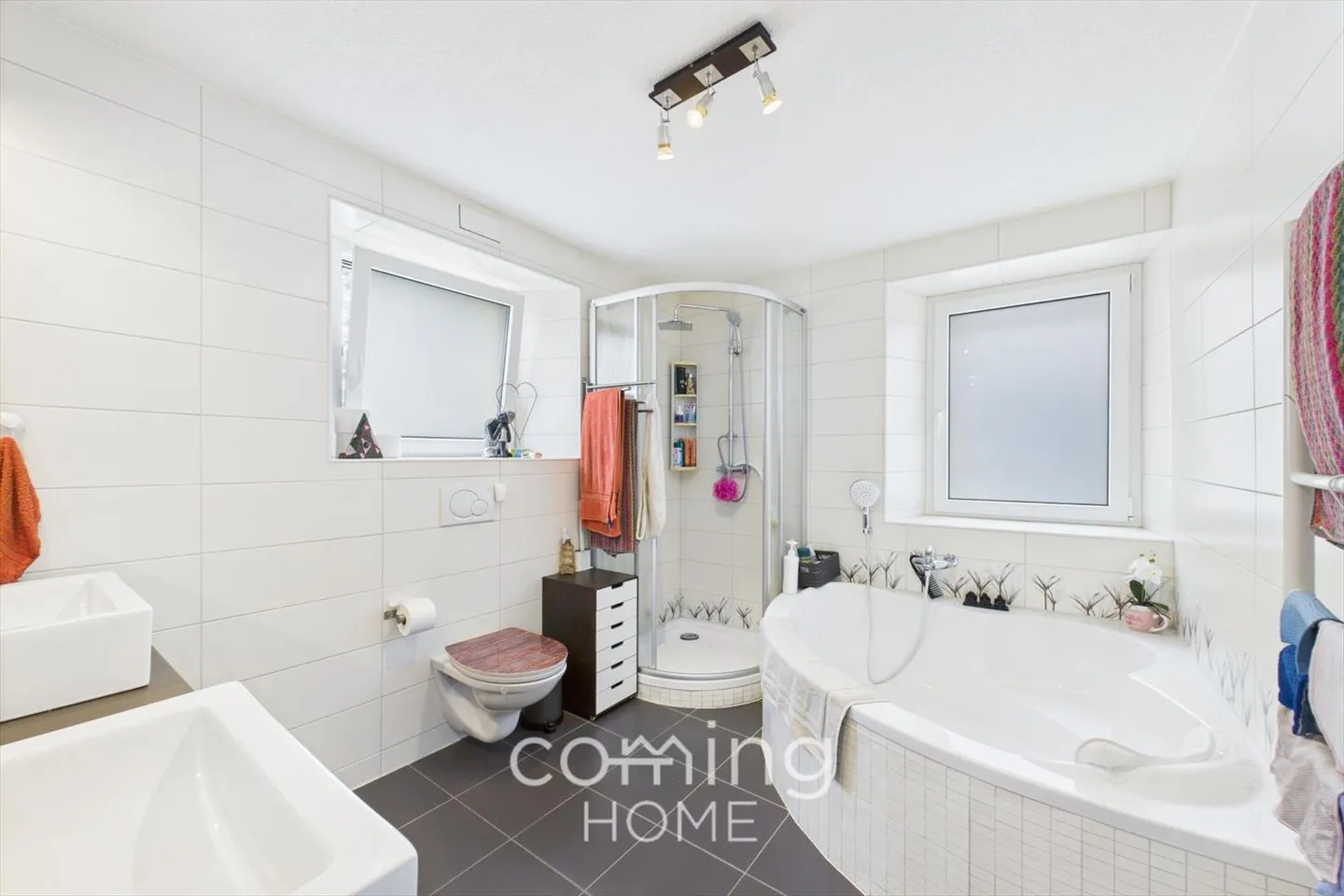 Sunny Family Paradise in Niedergesteln - 5.5-Room Single-Family House with Double Garage and Alpine View - Photo 7 of 13