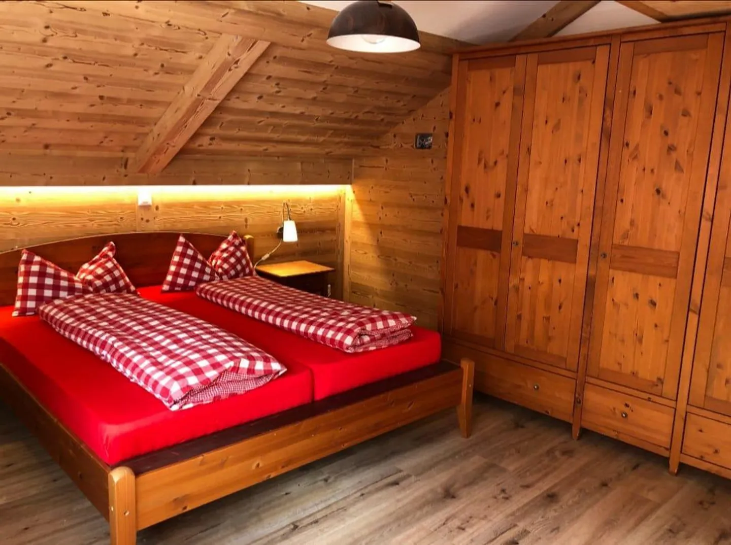 8-room house near the Stuibenfall waterfall - Photo 9 of 21