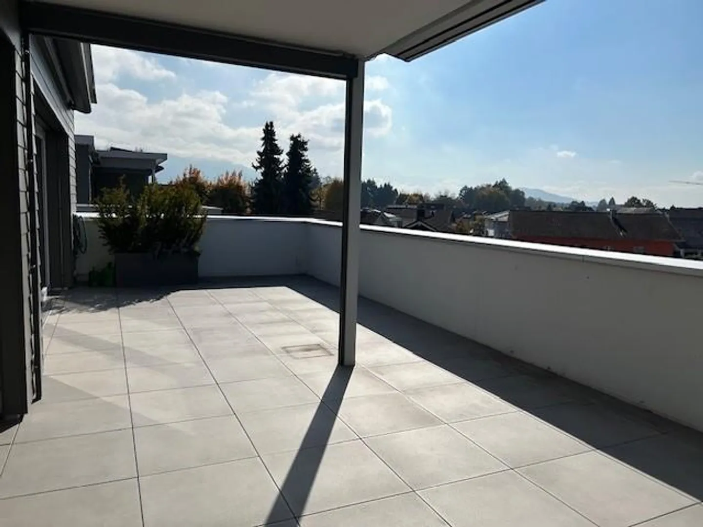Charming Living in Exclusive Atmosphere - Photo 6 of 14