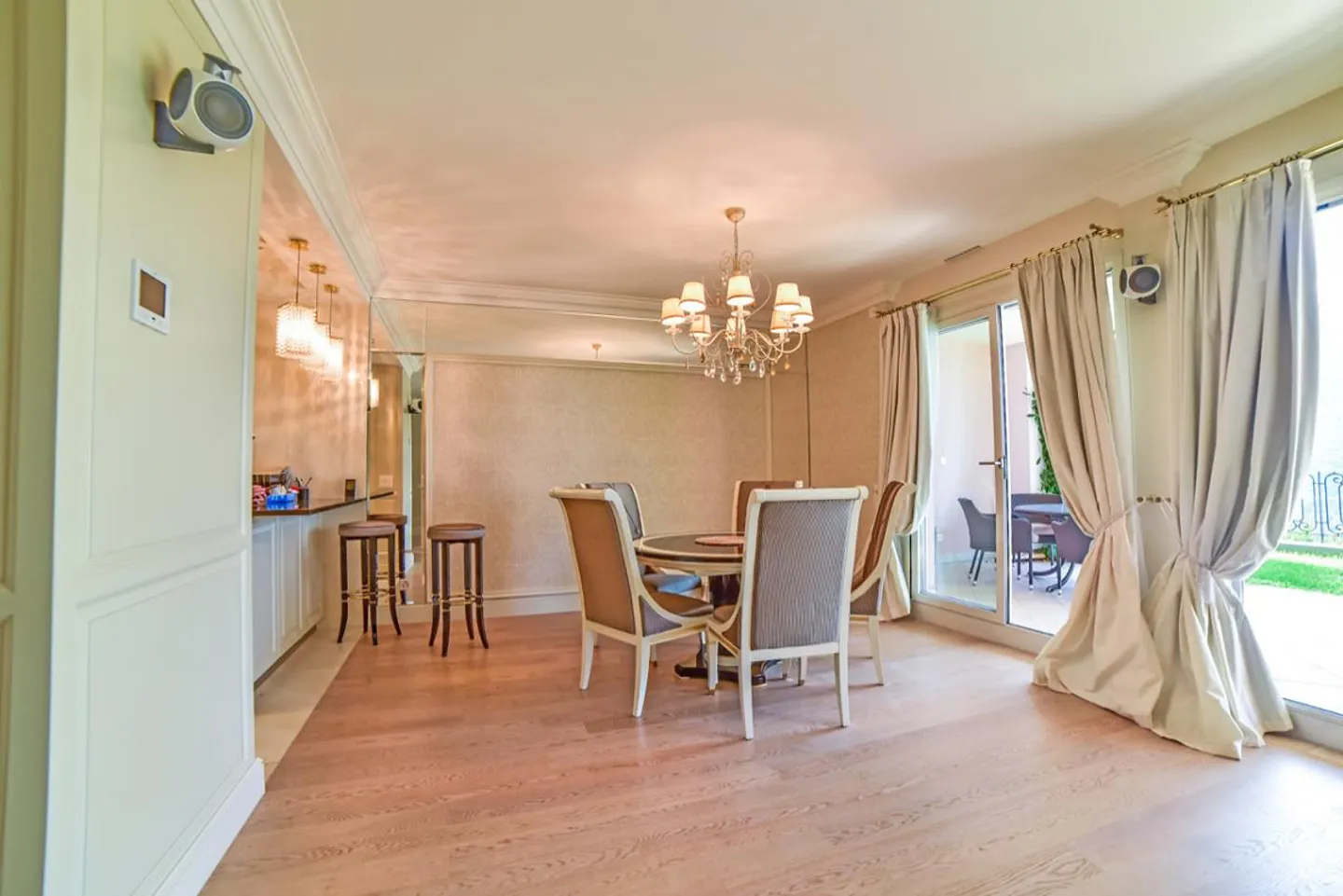 Elegantes Duplex mit Garten und atemberaubendem Blick auf den Luganersee - Foto 8 von 21
