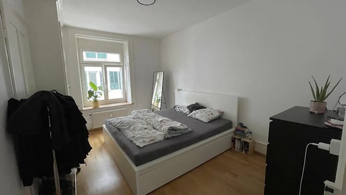 2½ ROOM APARTMENT IN BIEL/BIENNE (BE), FURNISHED, FIXED TERM - Photo 3 of 5