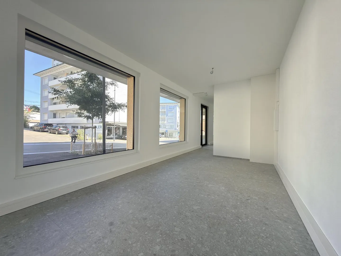 Espace commercial dans un emplacement de choix à 1 minute de la gare d'Uzwil - Photo 7 sur 17