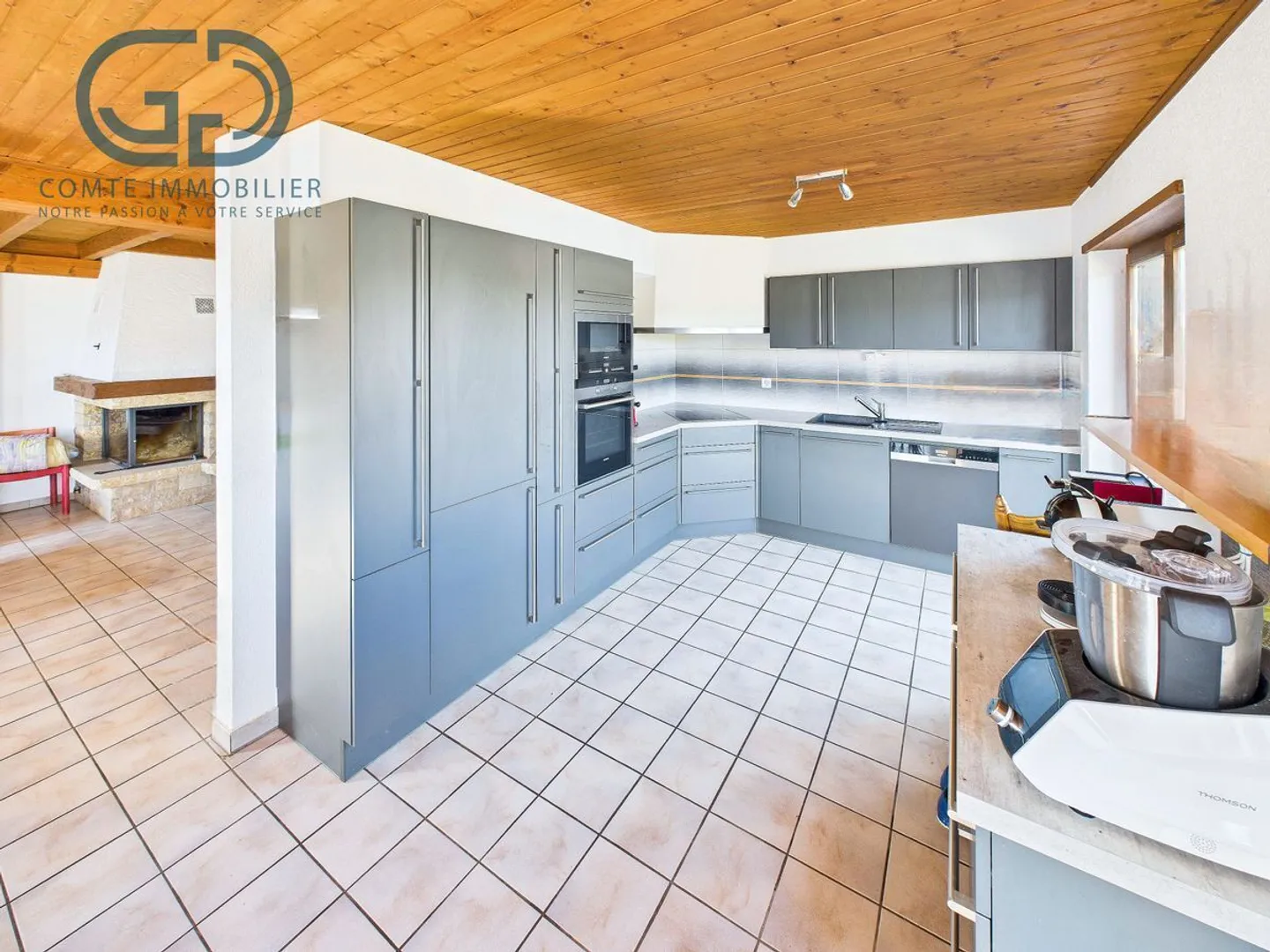 Einfamilienhaus mit separater Wohnung - Foto 4 von 13