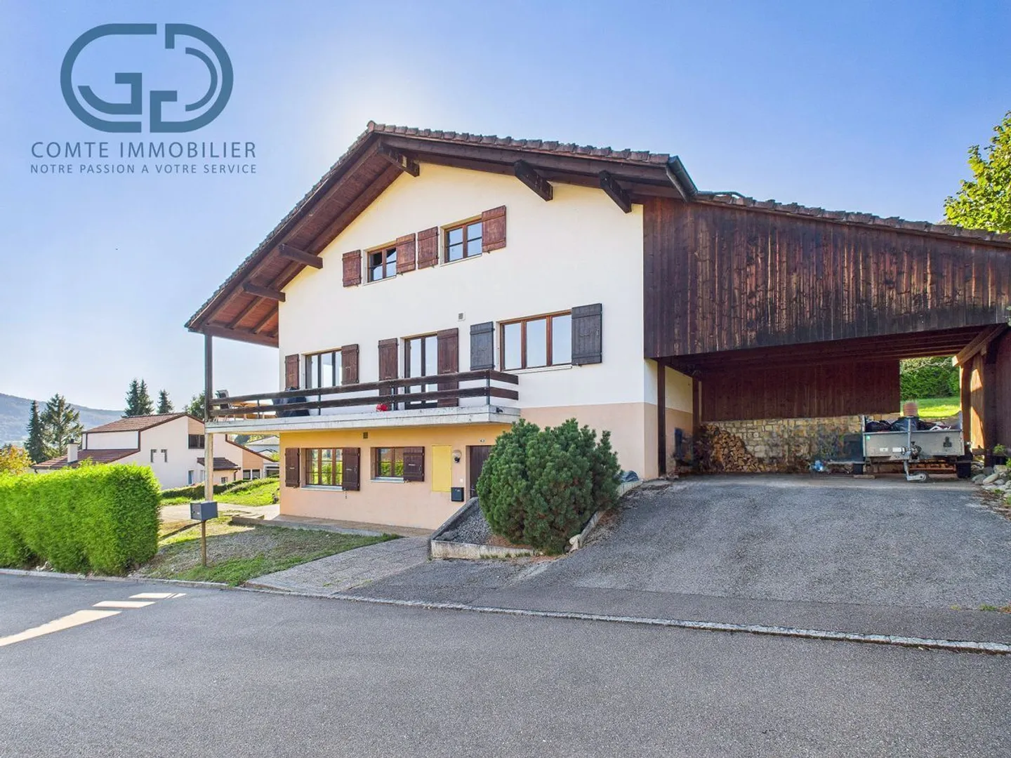 Einfamilienhaus mit separater Wohnung - Foto 1 von 13