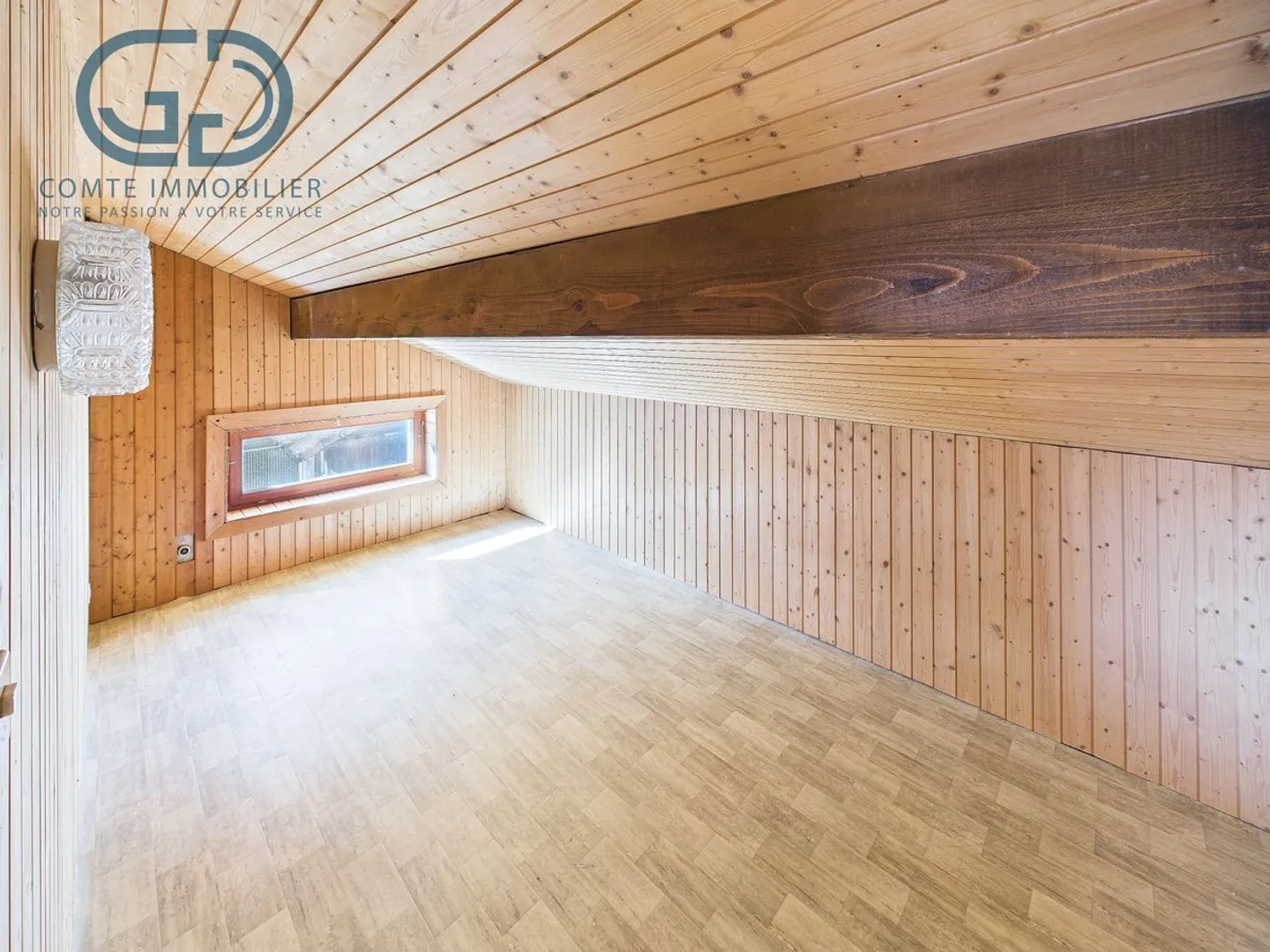 Einfamilienhaus mit separater Wohnung - Foto 10 von 13