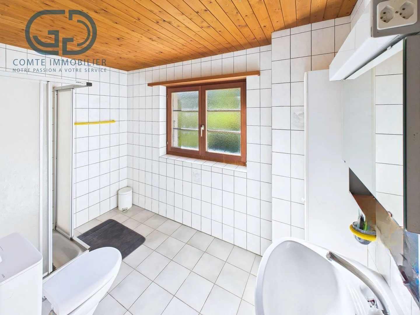 Einfamilienhaus mit separater Wohnung - Foto 11 von 13