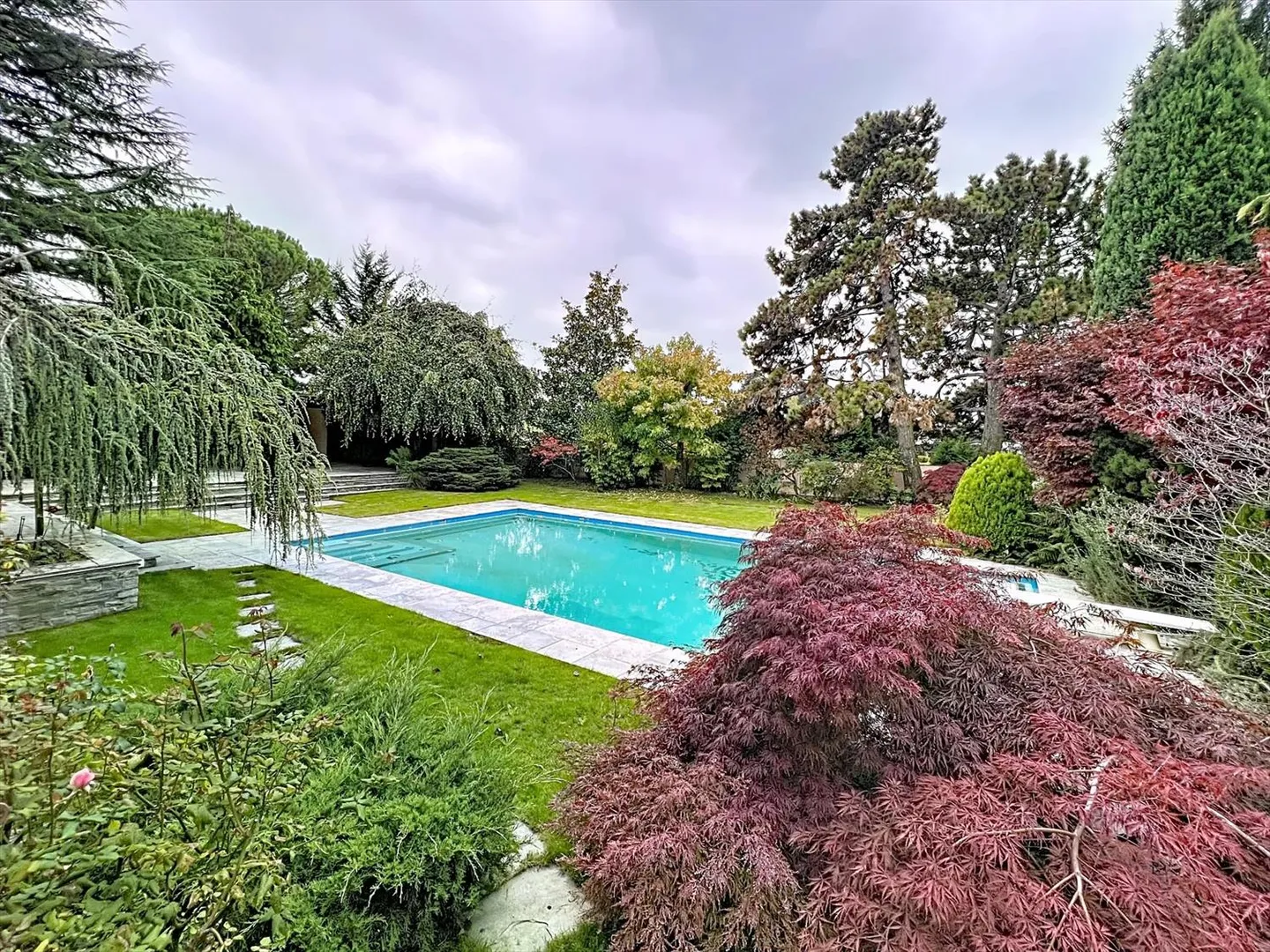 Geräumige Villa mit Pool in Anières - Foto 7 von 7