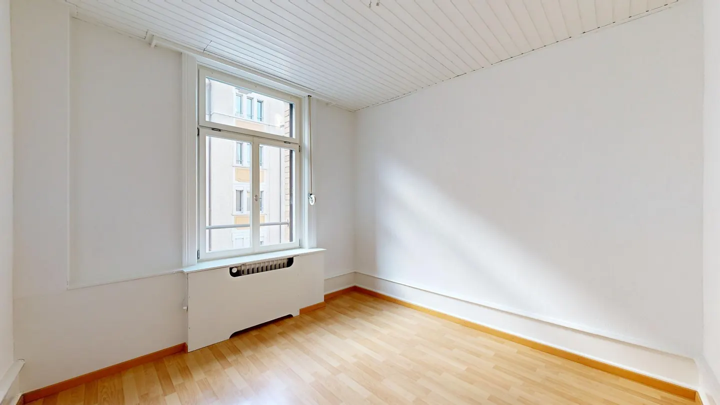 Spacious, bright Art Nouveau apartment - Photo 6 of 7