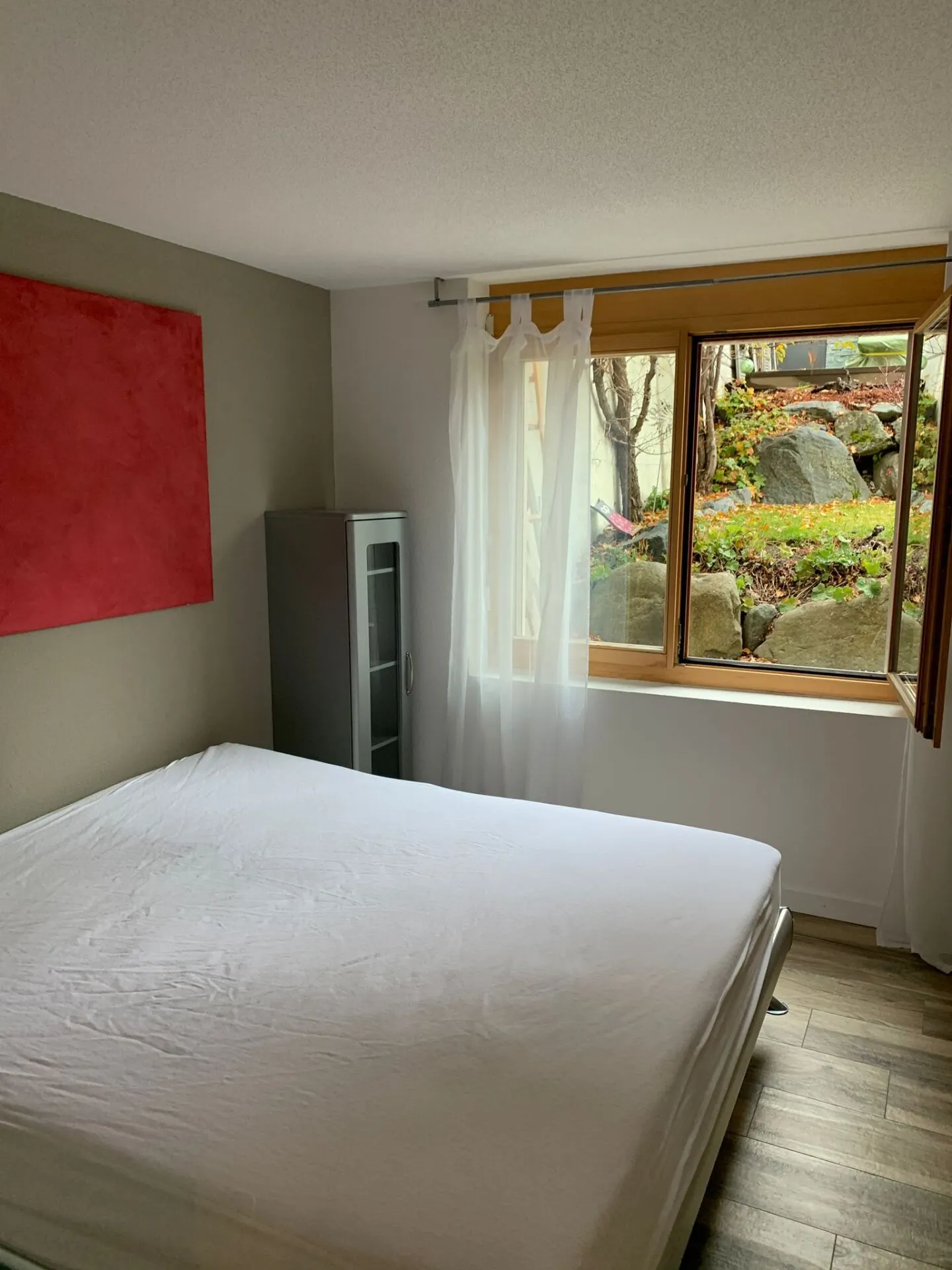 Charming Pearl 2.5 Room Second Home in Zermatt with Unobstructed Matterhorn View - Photo 13 of 16