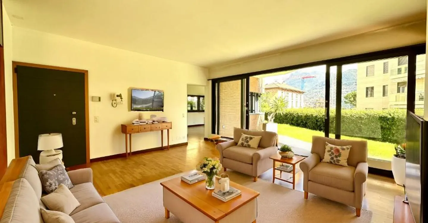 Élégante Résidence Familiale 4.5 pièces avec Confort Moderne - Foto 1 di 11