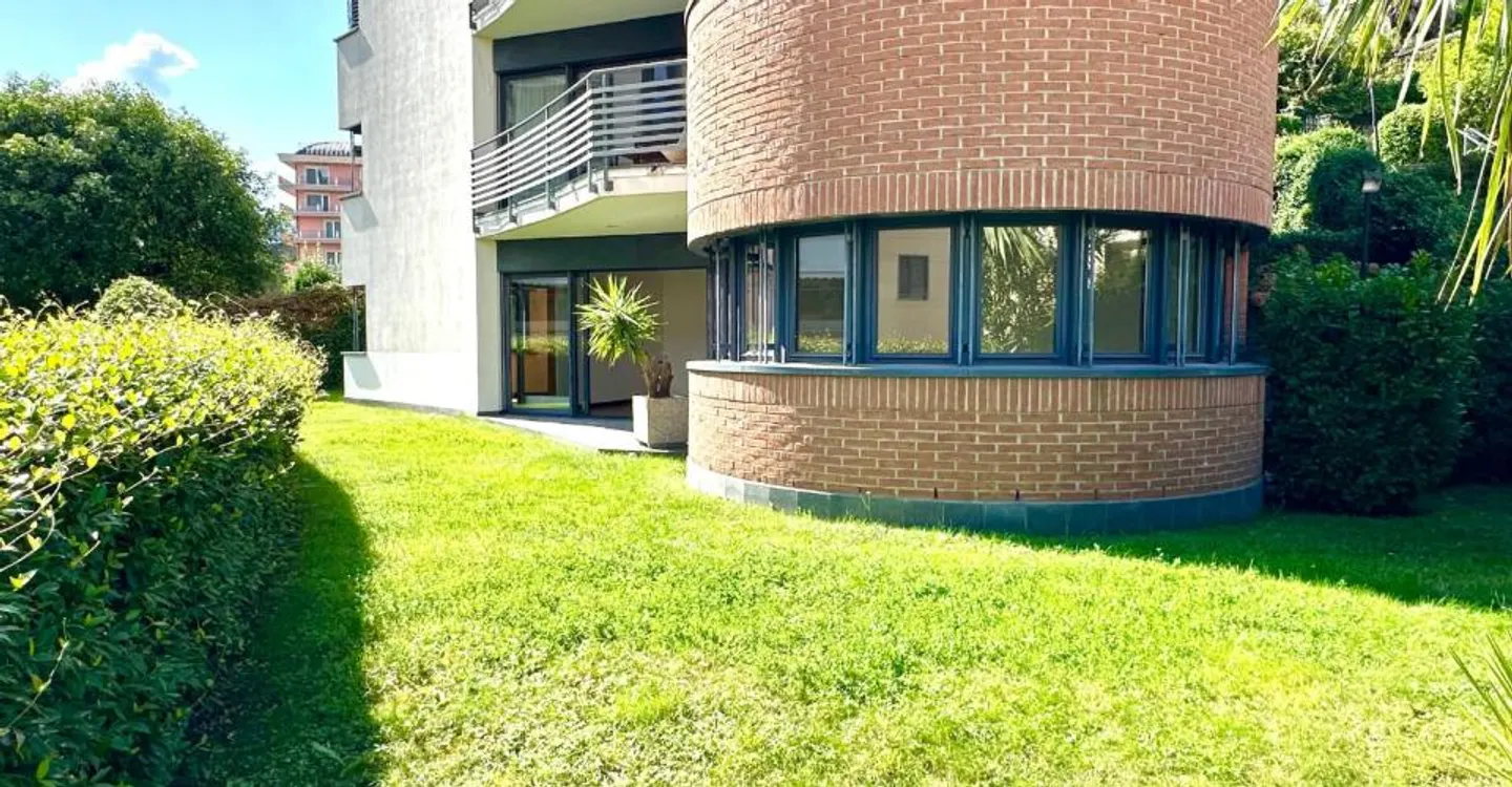 Élégante Résidence Familiale 4.5 pièces avec Confort Moderne - Foto 10 di 11