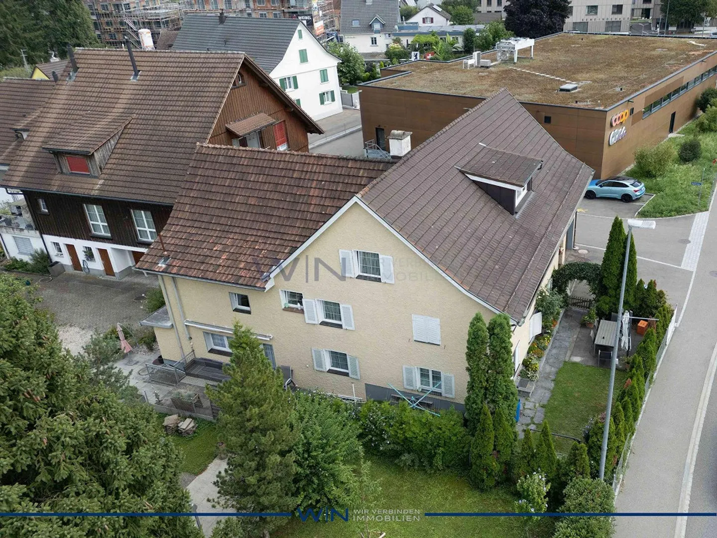 Charmant investissement en maisonette - Photo 2 sur 13
