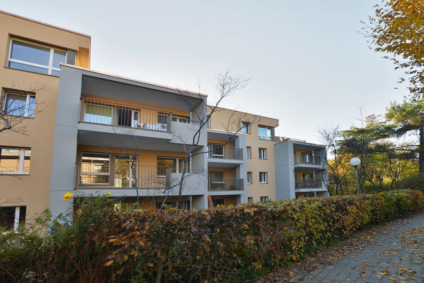 Appartement 3.5 pièces dans un emplacement calme - Photo 1 sur 5