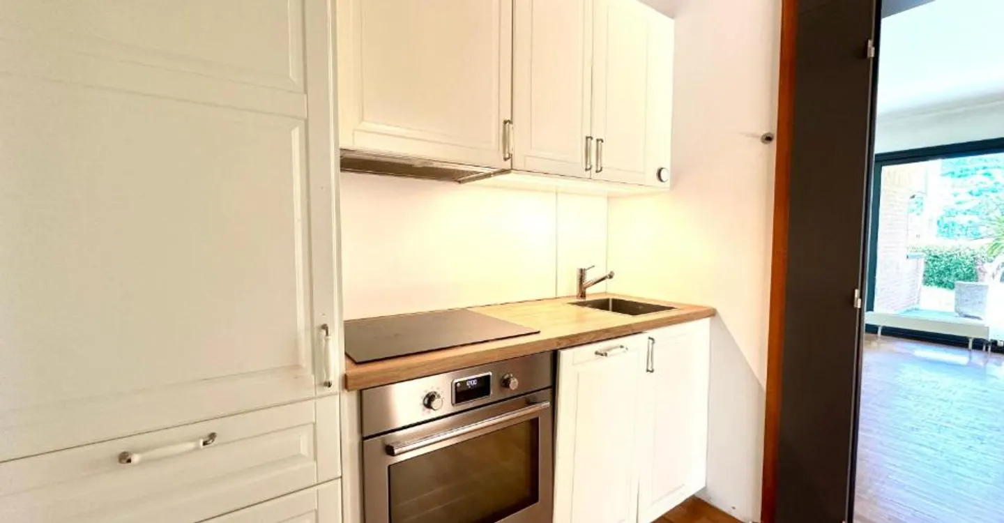 Élégante Résidence Familiale 4.5 pièces avec Confort Moderne - Foto 2 di 11