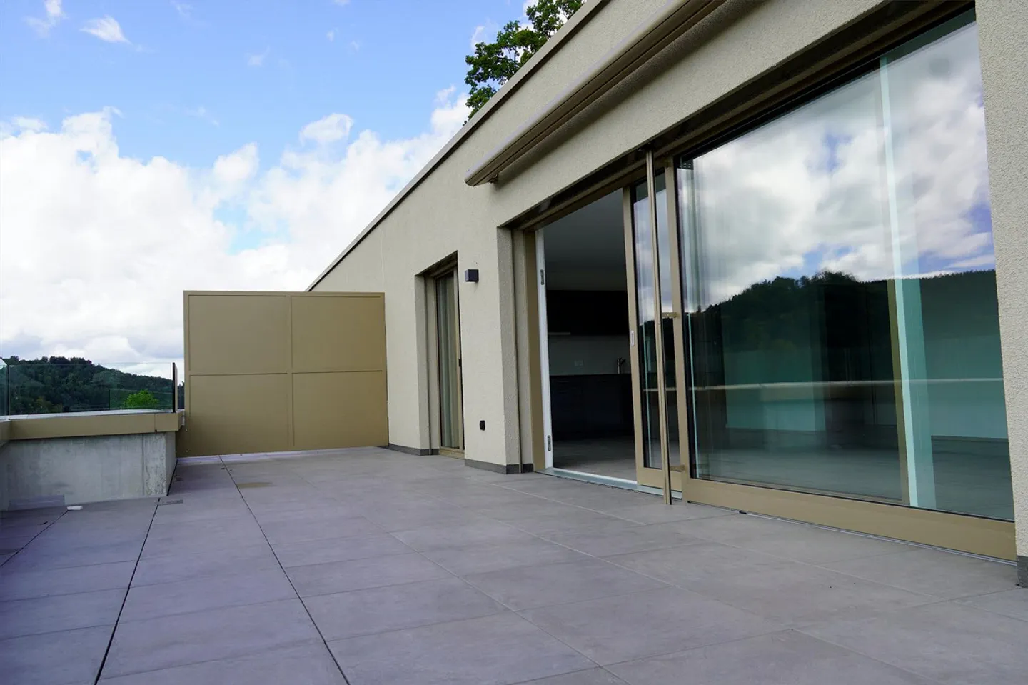 ATTIKA-LOCATION INITIALE! 7/24 Visite-u.kueng@l-b.ch-Contactez-nous maintenant! - Photo 13 sur 13