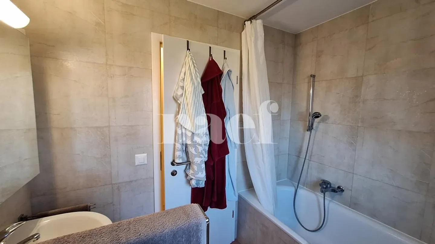 Appartamento 4.5 locali - Foto 8 di 8