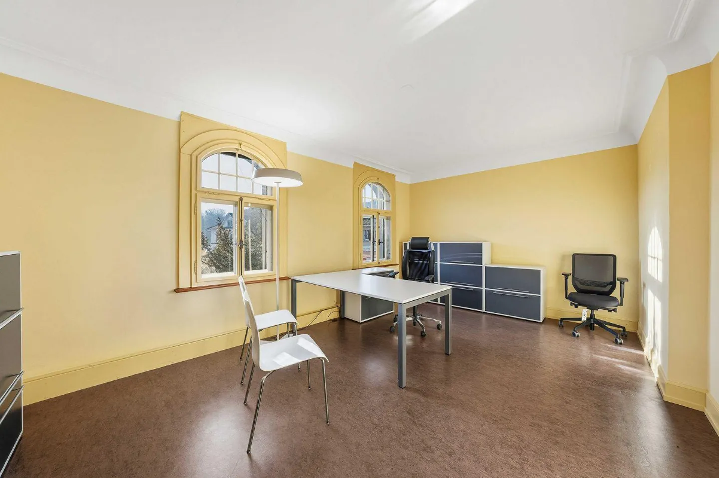 office space - Photo 2 of 6