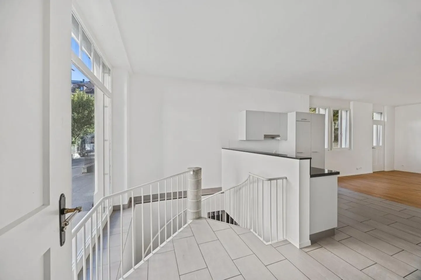 Moderne Wohnung im Länggass - Foto 2 von 10