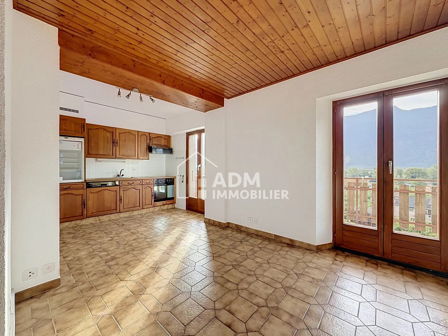 Appartement Charmant avec Balcon - Photo 4 sur 13
