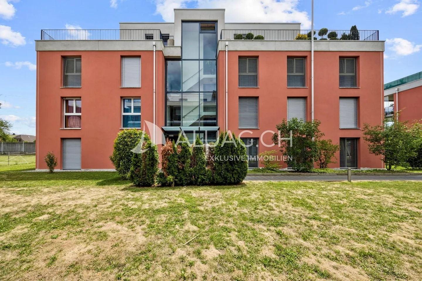 CONDOMINIO MODERNO CON GIARDINO D'INVERNO - Foto 4 di 9