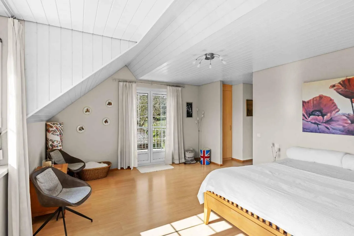 EXKLUSIVITÄT - Magnifikan Einfamilienhaus im Waadtländer Stil - Foto 6 von 13