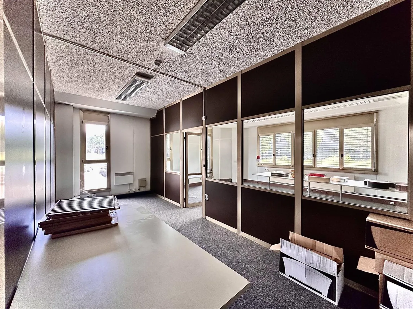 Salle de logistique de 1000 m2 à louer à Crissier - Photo 5 sur 6