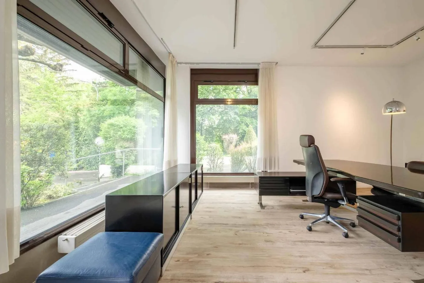Commercial Space in Champel - Photo 2 of 6