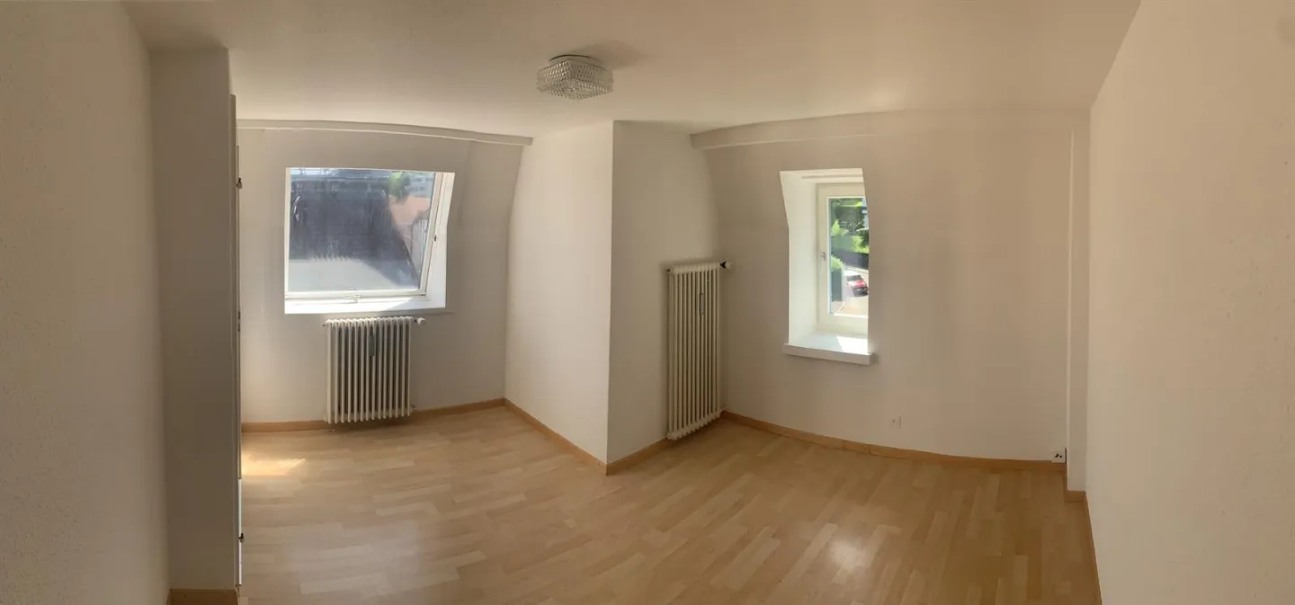 Monolocale con bagno e piccola cucina - Foto 3 di 7