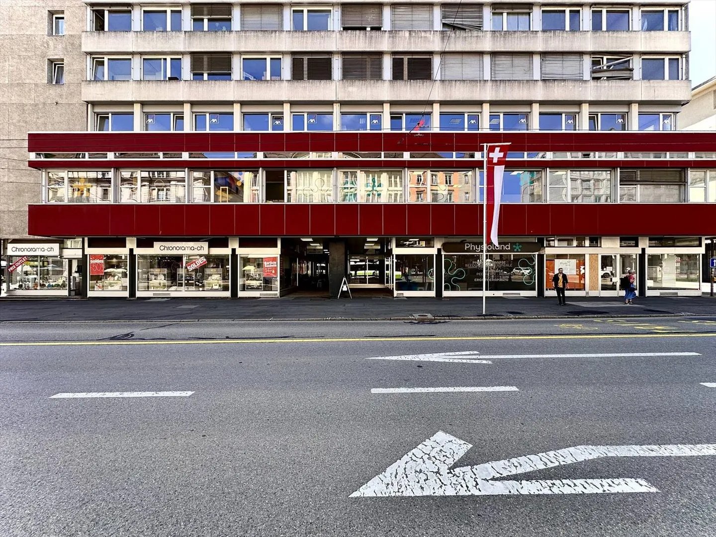 Uffici, locali di 98 m2 in affitto a La Chaux-de-Fonds - Foto 1 di 3