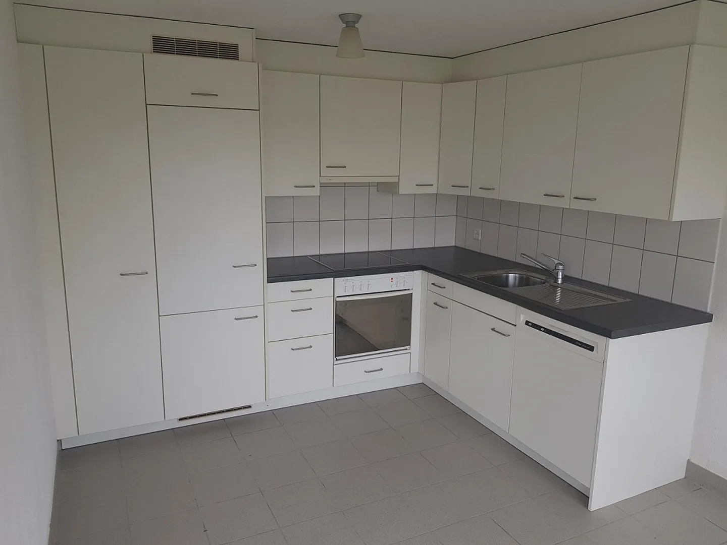 Appartement en duplex de 3,5 pièces à prix abordable - Photo 1 sur 6