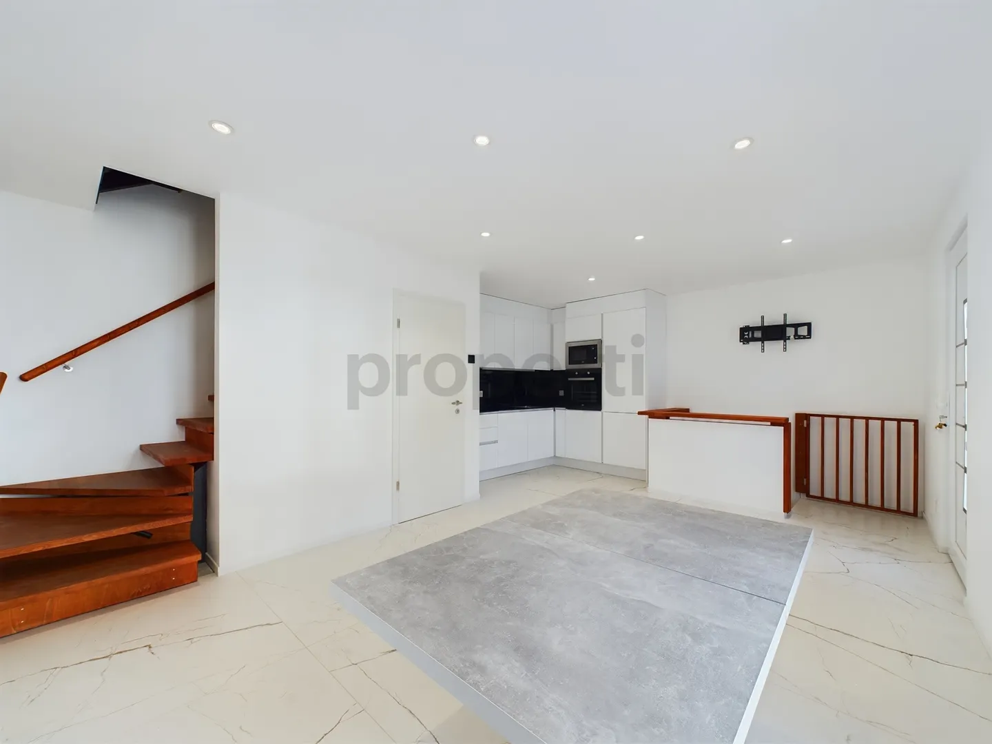 Idilliaca casa indipendente con 4,5 locali in Riviera - Foto 2 di 10
