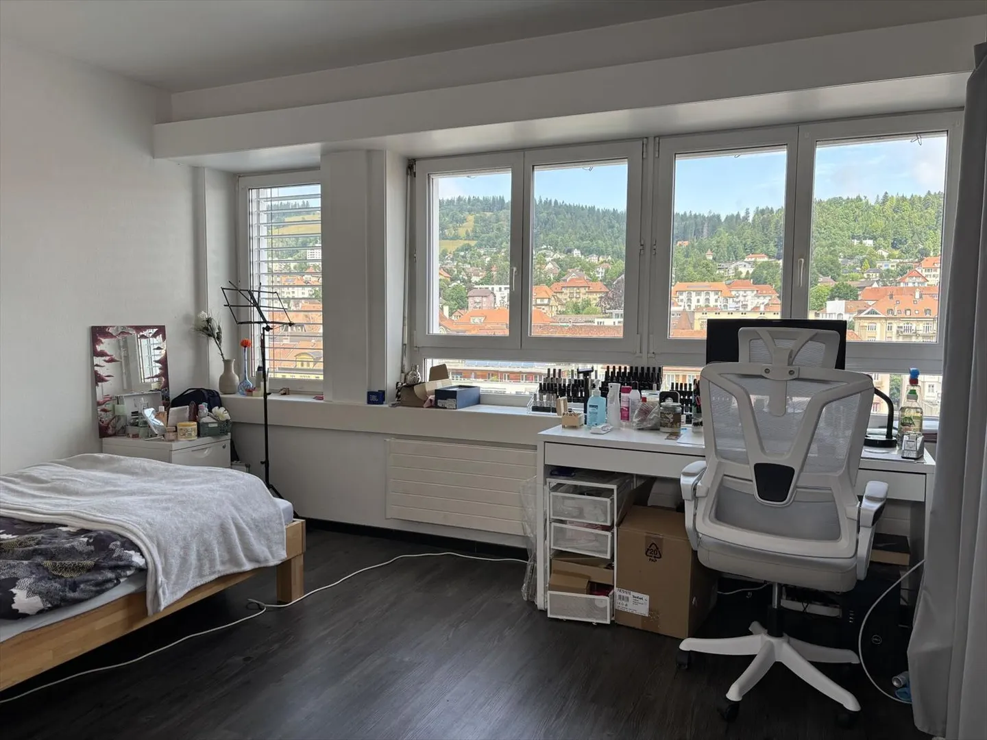 Bright and spacious 5-room apartment - Photo 6 of 13