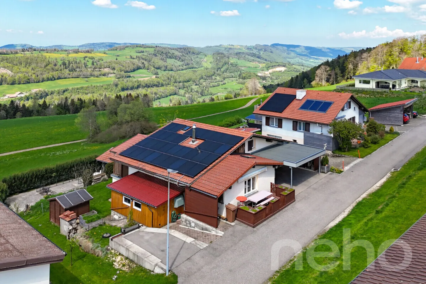 A Saulcy: casa familiare con due appartamenti e vista montagna - Foto 1 di 13