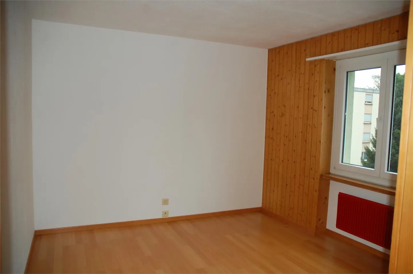 Sunny, spacious 4.5 room apartment for rent from April 1st - Photo 10 of 17