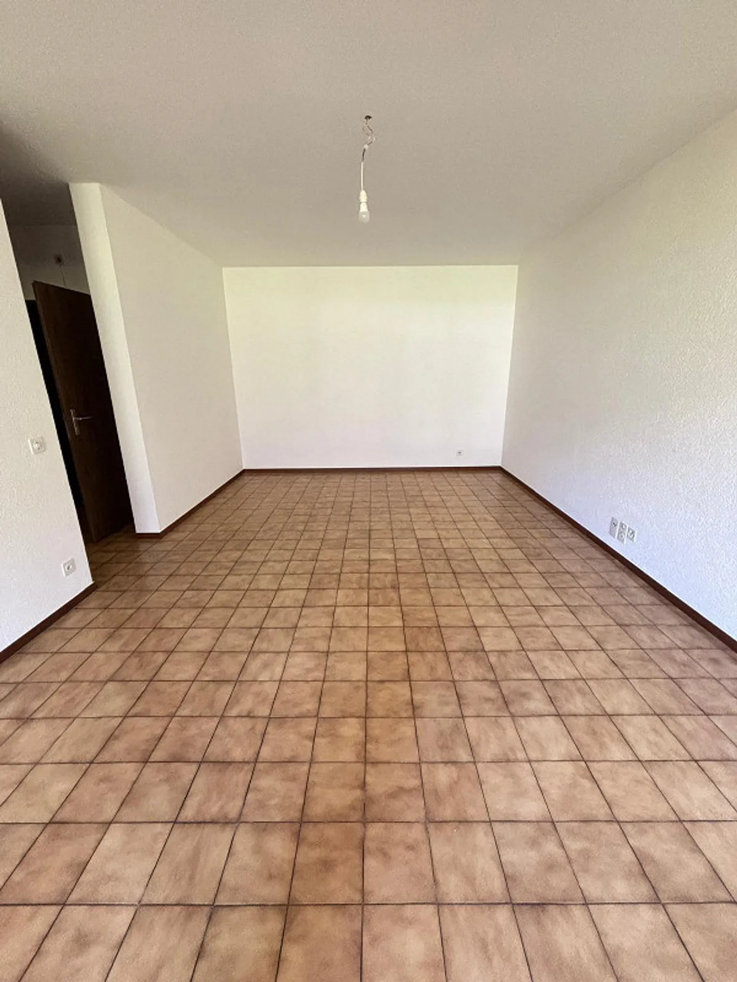 Comfortable apartment with balcony - Photo 11 of 13