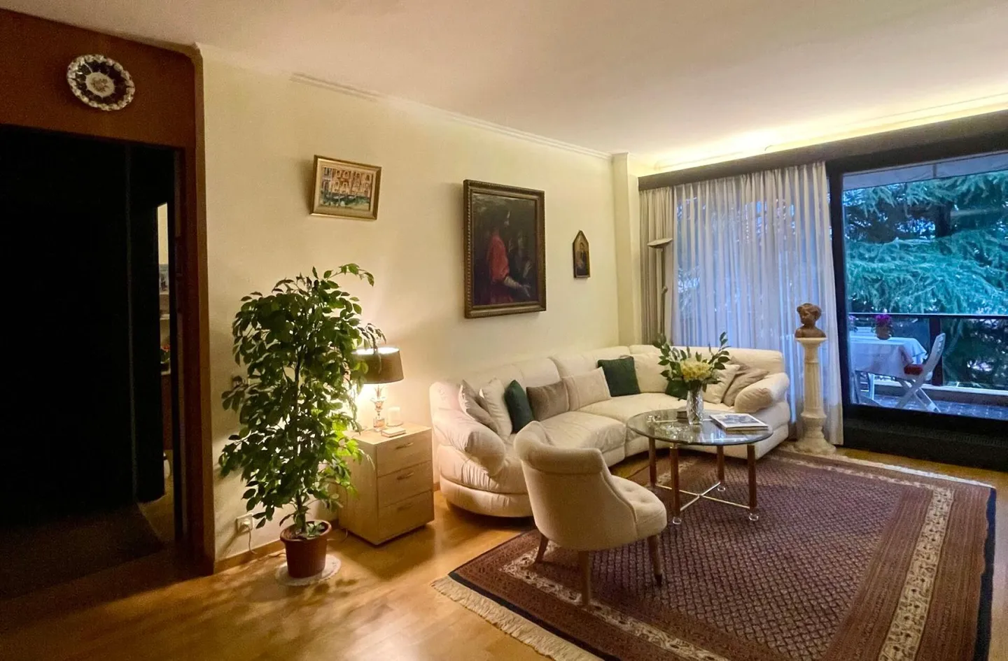 For sale elegant 3.5 rooms in the heart of Lugano - Photo 3 of 9