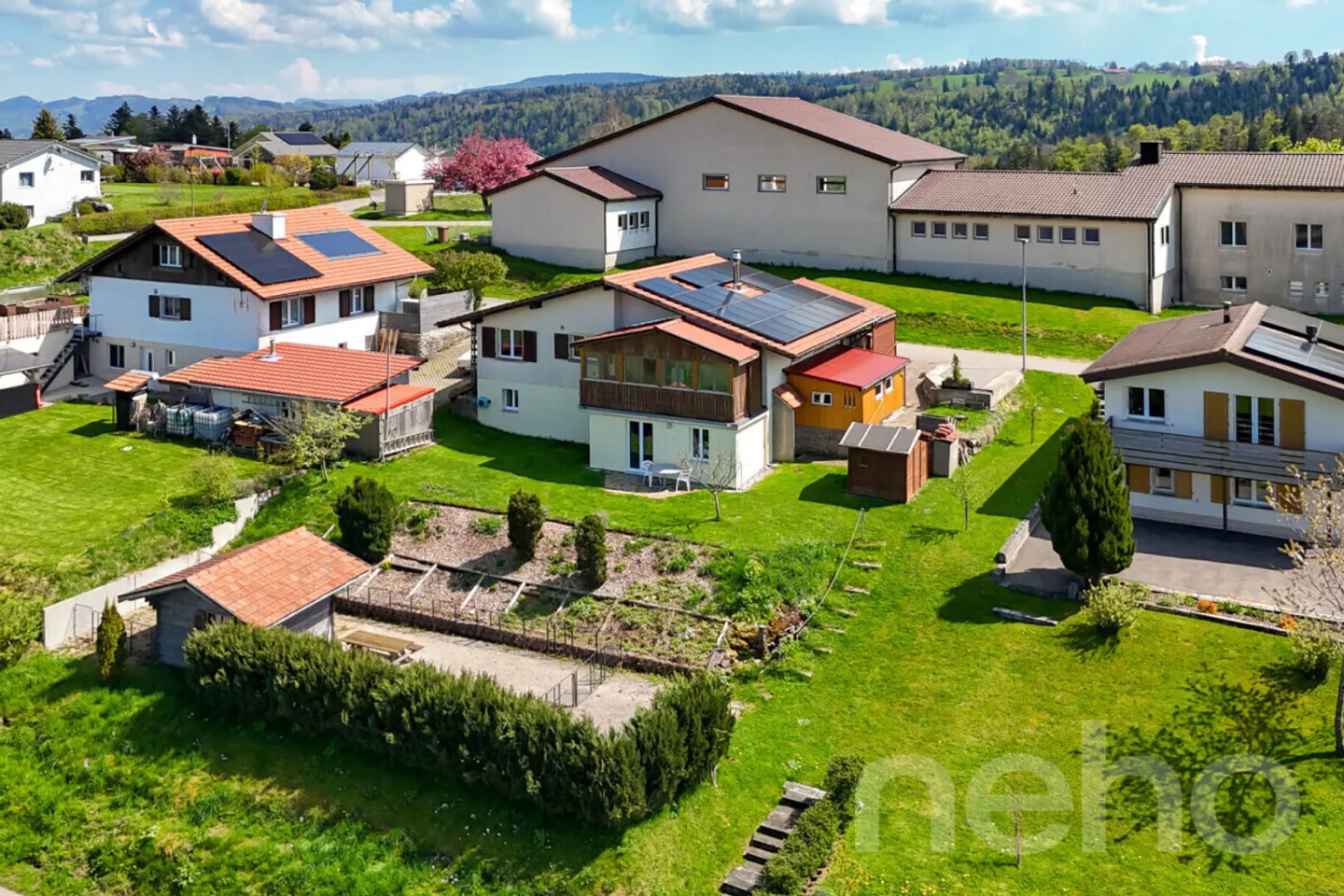 A Saulcy: casa familiare con due appartamenti e vista montagna - Foto 12 di 13