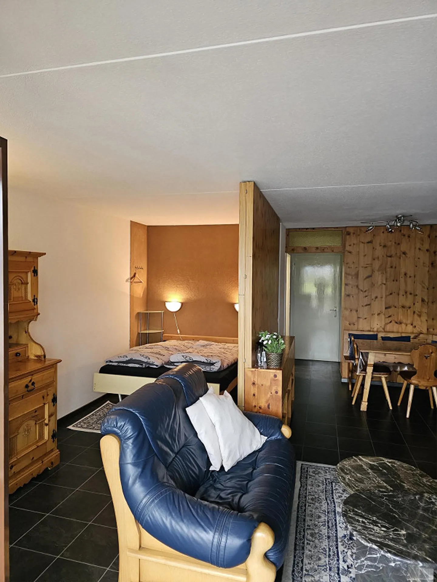 Möblierte 2.5-Zimmer-Wohnung zu vermieten - Foto 3 von 8