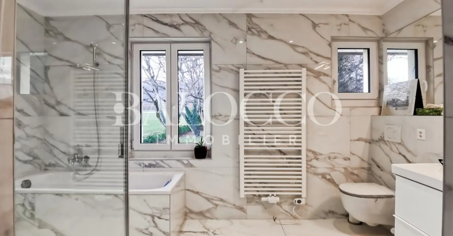 Charming Family Home - Photo 4 of 6