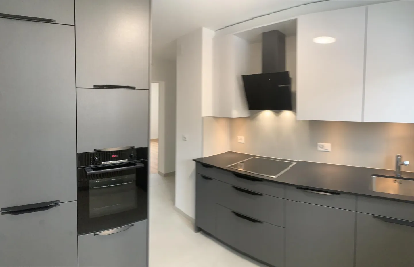 Charmant appartement 3 pièces - Photo 2 sur 7