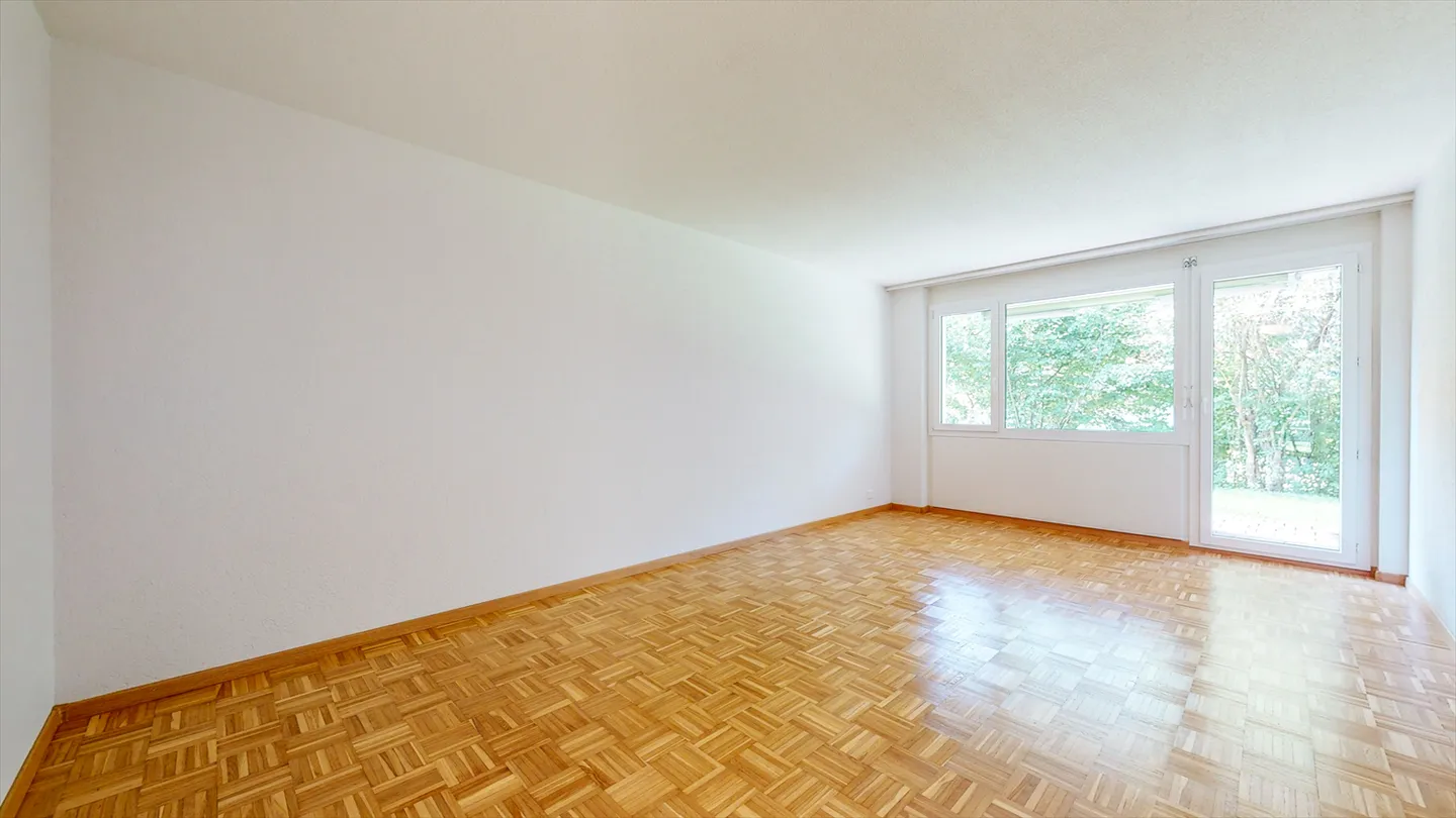 Apartment for rent - Photo 3 of 9