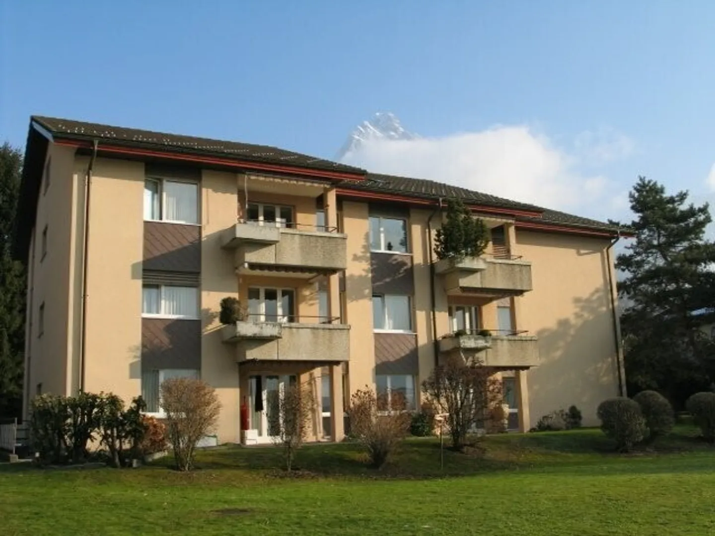 Posto auto a Schwyz - Foto 1 di 2