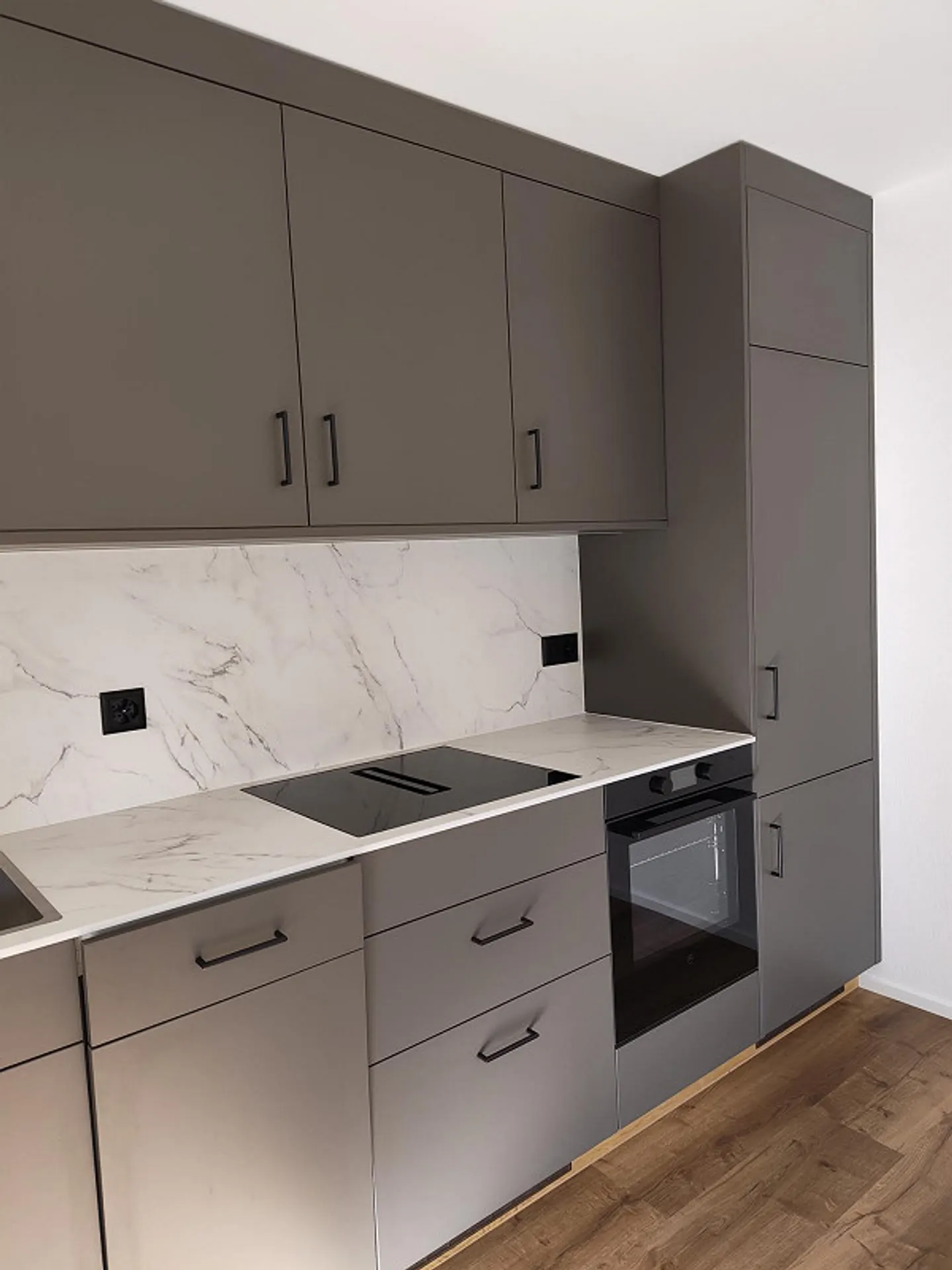 Neue 2.5 Zimmer Wohnung mit Garten - Foto 6 von 8