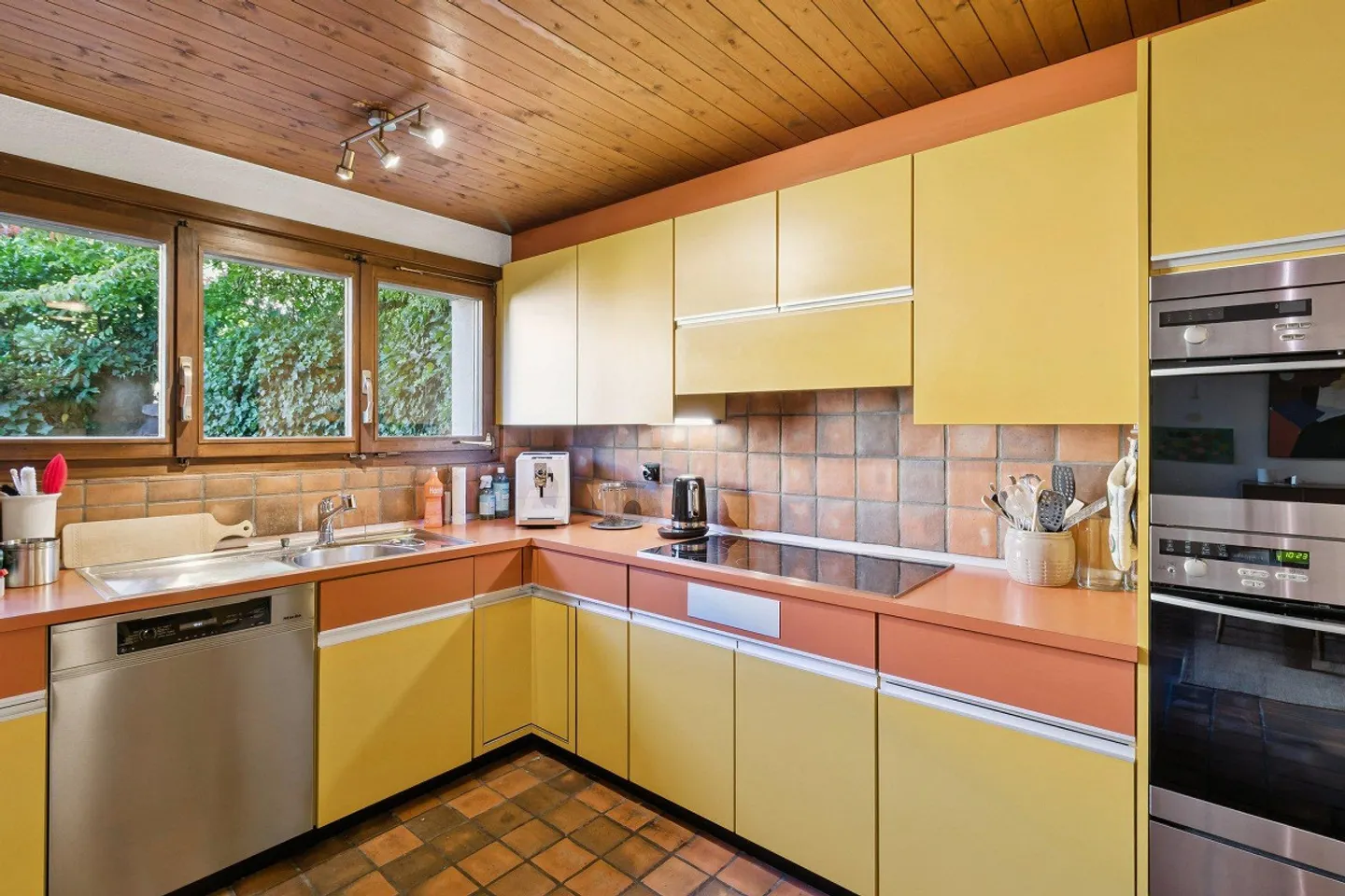 Architektur-Perle: Einfamilienhaus mit Weitblick am Rebhang - Foto 11 di 14