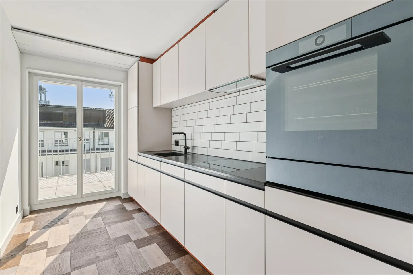 First rental - Maisonette apartment directly on the Reuss and near the water tower! - Photo 2 of 10